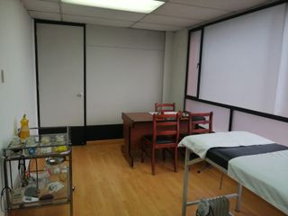 Foto 9 de OPORTUNIDAD ARRIENDO / VENTA PARA CONSULTORIOS MEDICOS O TAMBIEN PARA OFICINAS  170m2 SECTOR LA CAROLINA