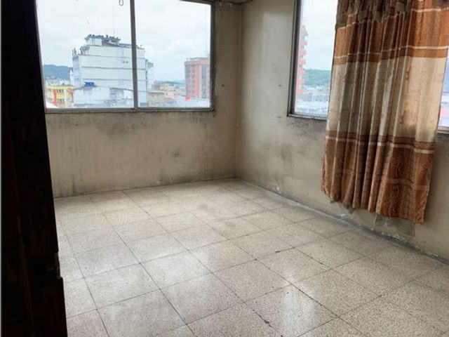 Venta, Departamento en Baquerizo Moreno y Luis Urdaneta, Centro de Guayaquil