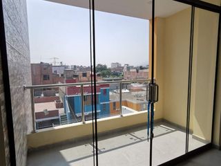 Foto 4 de Los Olivos: Venta Departamento de Estreno. 4to Piso. un Dpto por Piso