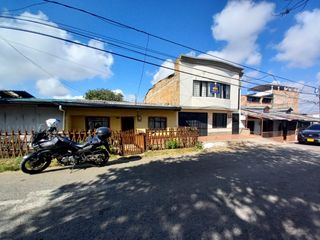 Foto 3 de SE VENDE CASA LOTE EL PLACER