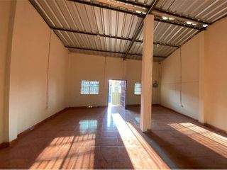 Foto 1 de casa de venta en manta zona norte tarqui manabi