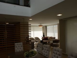 Renta - Arriendo - Casa - Nayon - Piscina - Lujo - Quito