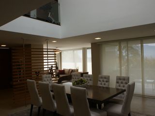 Renta - Arriendo - Casa - Nayon - Piscina - Lujo - Quito