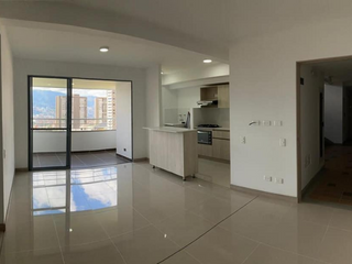 Exclusivo apartamento de 84 M2 en piso 6 en la codiciada Unidad El Rosal- ¡Una oportunidad única en Calasanz!