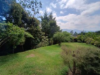 Foto 20 de Beautiful One Level Home with Mountain Views Surrounded by Nature - Gated Community