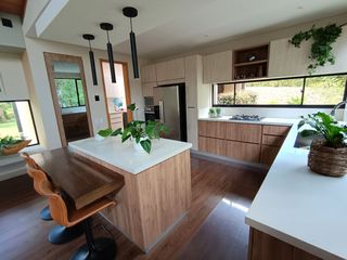 Foto 3 de Beautiful One Level Home with Mountain Views Surrounded by Nature - Gated Community