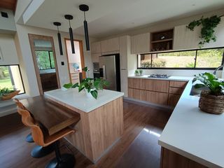 Foto 13 de Beautiful One Level Home with Mountain Views Surrounded by Nature - Gated Community