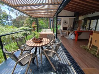 Foto 24 de Beautiful One Level Home with Mountain Views Surrounded by Nature - Gated Community