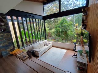 Foto 16 de Beautiful One Level Home with Mountain Views Surrounded by Nature - Gated Community