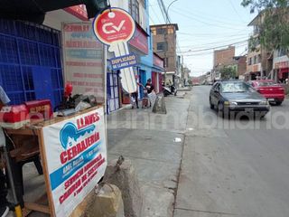 Se vende local comercial de 140m2 en San Juan de Miraflores