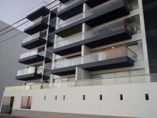 Foto 1 de Punta Hermosa hermoso departamento en alquiler frente al mar - Playa Señoritas
