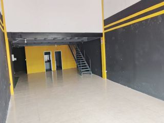 Foto 4 de L27 - Venta Local Comercial en el Centro Comercial Oasis