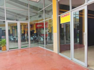 Foto 2 de L27 - Venta Local Comercial en el Centro Comercial Oasis