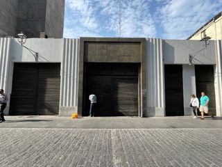 Foto 1 de Terreno Perfecto para Proyecto Comercial en Centro de Lima