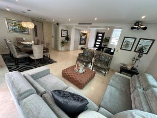 Foto 5 de Casa de lujo en venta en villa campestre de 3 cuartos con baño