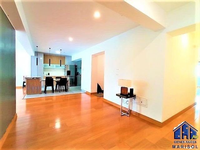 VENTA FLAT 220 m2 - MALECON 28 DE JULIO - FRENTE CLUB TERRRAZAS - MIRAFLORES