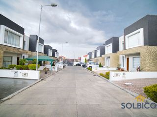Casa en Ricuarte cercana a los bomberos y megatienda del sur de Ricauarte