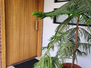 Casa en Venta en conjunto privado - Puembo