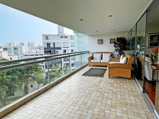 Foto 4 de VENDO DEPARTAMENTO EN AV. ANGAMOS OESTE - MIRAFLORES