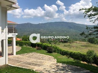 Foto 4 de Se vende Parcela en Condominio Castilla Real - Pinchote