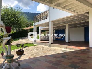 Foto 3 de Se vende Parcela en Condominio Castilla Real - Pinchote