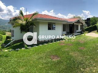 Foto 1 de Se vende Parcela en Condominio Castilla Real - Pinchote