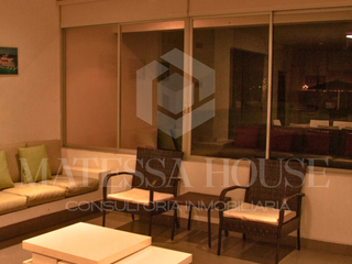 Foto 2 de SE VENDE - CASA DE TRES NIVELES EN CONDOMINIO NAUTICO, PARACAS