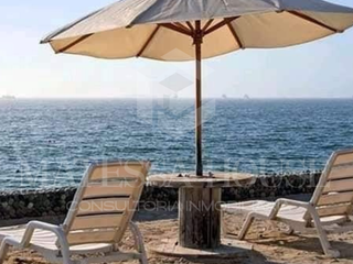 Foto 14 de SE VENDE - CASA DE TRES NIVELES EN CONDOMINIO NAUTICO, PARACAS