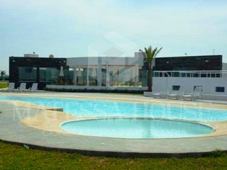 Foto 26 de SE VENDE - CASA DE TRES NIVELES EN CONDOMINIO NAUTICO, PARACAS