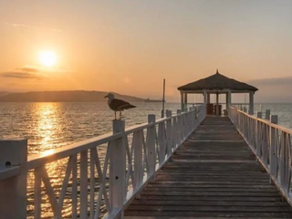 Foto 6 de SE VENDE - CASA DE TRES NIVELES EN CONDOMINIO NAUTICO, PARACAS