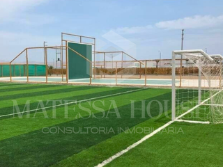 Foto 31 de SE VENDE - CASA DE TRES NIVELES EN CONDOMINIO NAUTICO, PARACAS