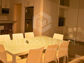 Foto 1 de SE VENDE - CASA DE TRES NIVELES EN CONDOMINIO NAUTICO, PARACAS