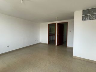 Foto 2 de NUEVO INGRESO!! REMATO EDIFICIO EN MIRONES BAJOS LIMA CERCADO