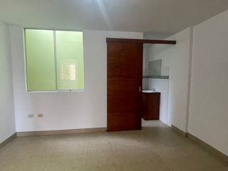 Foto 14 de NUEVO INGRESO!! REMATO EDIFICIO EN MIRONES BAJOS LIMA CERCADO
