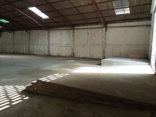 Foto 6 de ALQUILER DE GALPÓN EN MAPASINGUE DE 800m2