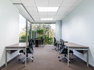Foto 8 de Disfrute de oficinas privadas para 15 personas en Lima, Protecta Surquillo