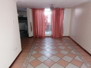 Foto 4 de RENTA EXCELENTE CASA EN URBANIZACION PRIVADA