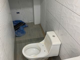 Vendo local comercial de 450 m2 DE ESTRENO ideal para cualquier tipo de negocio.