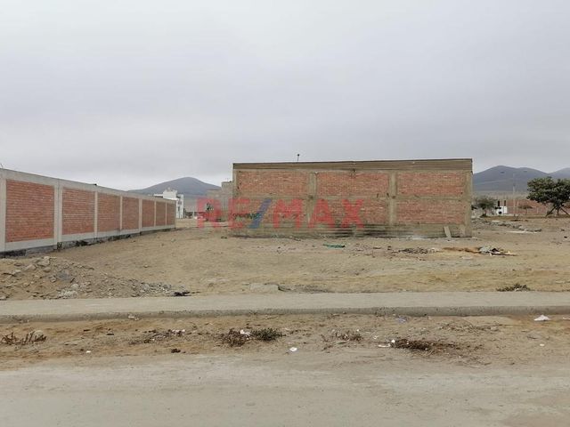 Venta De Terreno En Urb. Las Praderas De Lurin Km 36 De La Antigua Panamericana Sur