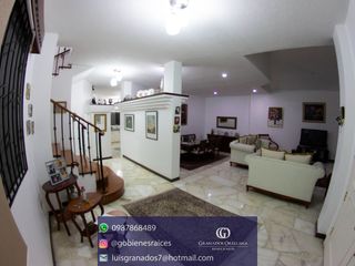 Casa de venta en Puerto azul vía a la costa - Amoblada