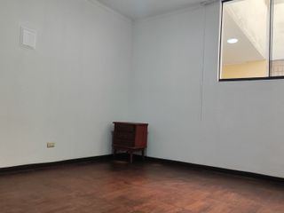 Venta de departamento (u oficina) de 2 dormitorios en Lince, bien ubicado cerca a CC RIsso