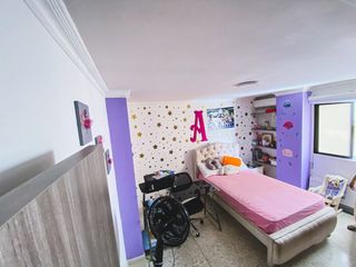 Foto 8 de SE VENDE APARTRAMENTO EN EL TABOR