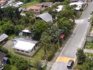 Foto 17 de Terreno con casa de venta en Barrio Las Palmas, Tena, Napo, Ecuador