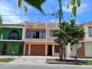 Foto 2 de VENTA DE CASA EN URB. EL TRAPECIO, CHIMBOTE