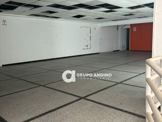 Foto 7 de Se Arrienda o se Vende Casa Comercial en Cabecera - Bucaramanga