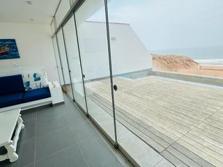 San Antonio, Cañete, Casa De Playa En Venta En El Club Boca Leon