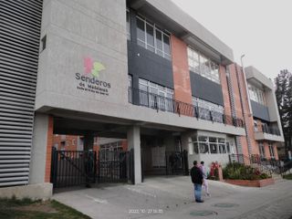 Venta apartamento en Senderos De Madelena 2, Villa del Rio, Kennedy, Bogotá