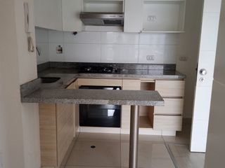 Alquiler Dpt 2 habitaciones + 1 Oficina