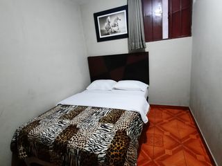 ¡Gran Oportunidad! Hotel En Venta - San Juan De Lurigancho (HOTEL 4 PISOS + AZOTEA)