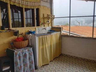 Foto 5 de Pequeña casa con un encanto singular, casi único, perfecta para una pareja. A unos pasos del 'Castillo'.